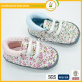 Venda quente crianças xerife berço floral sapatos de bebê atacado